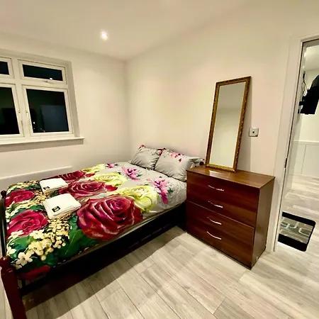 Lovely One Bed Apartment In London Exterior photo