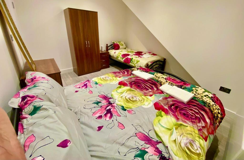 Lovely One Bed In London
